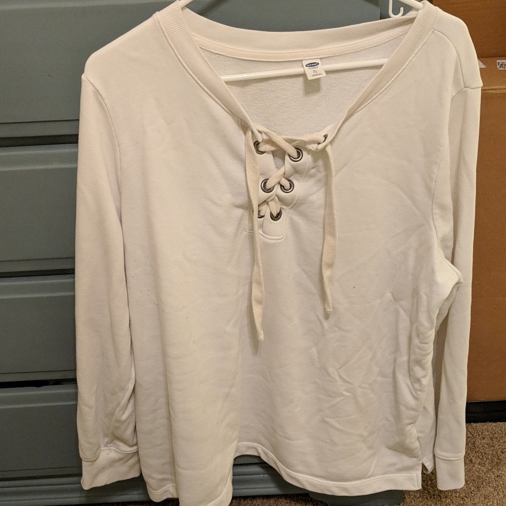 Cream tie neck sweatshirt